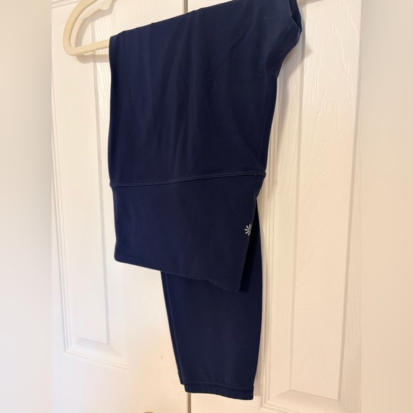 Athleta Pants - Athleta Ultra High Rise Elation Legging- Navy, LP